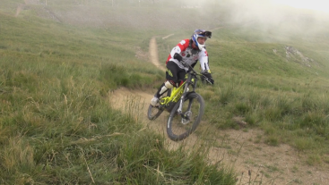 Downhill mountainbiken